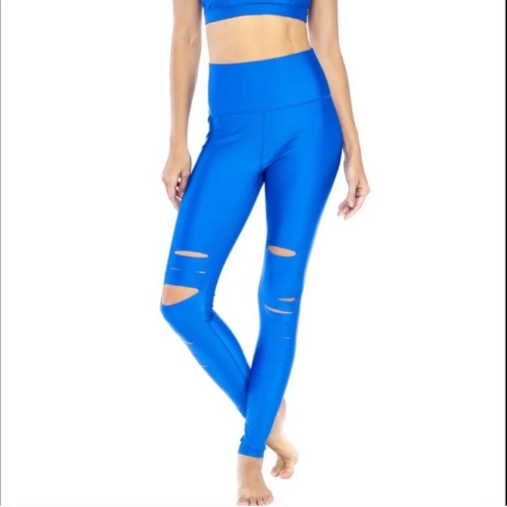 Electric Yoga Blue Slash Legging Size Women's Medium NEW with Tag